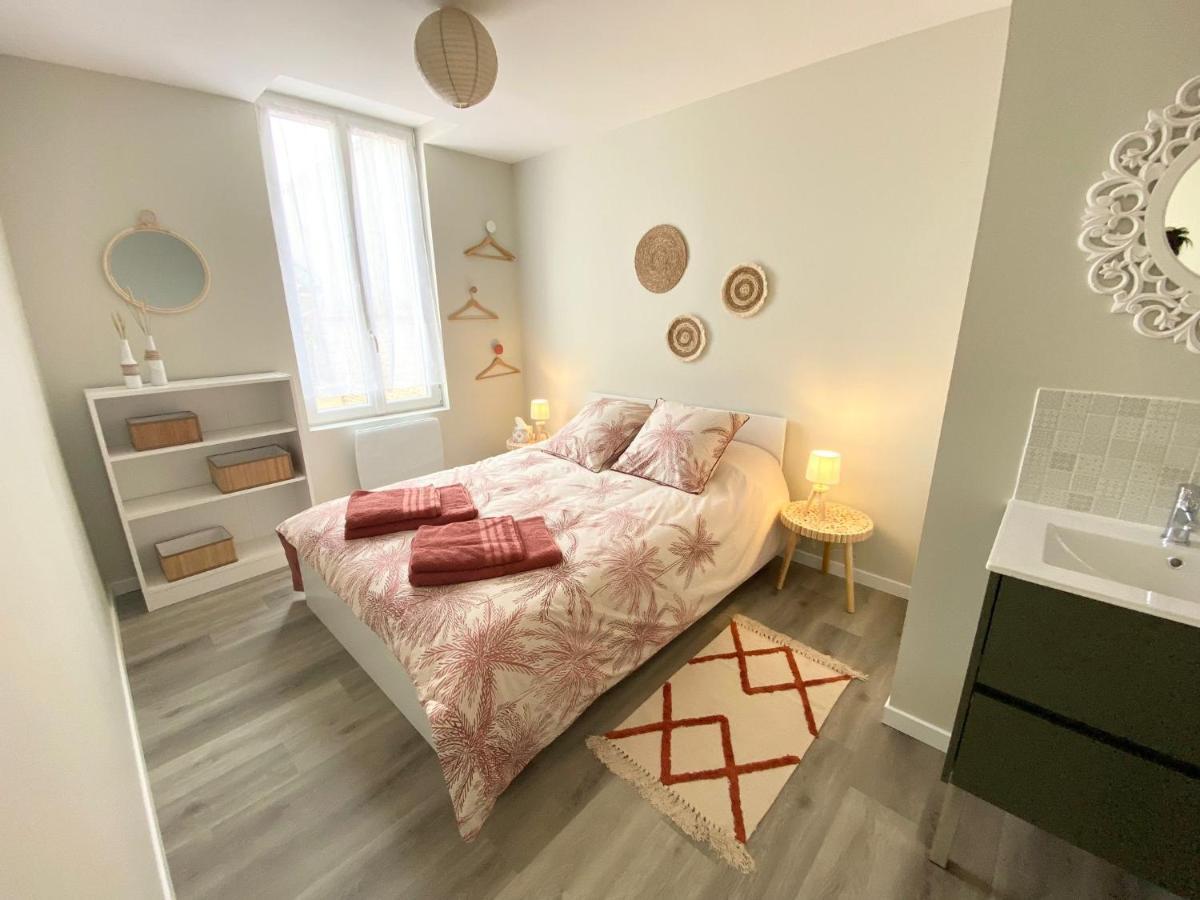 Charmante Maison Avec Cour Privative *